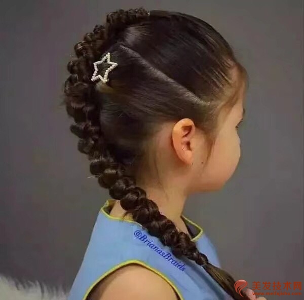 162446f030h41mj1w3jmi0.jpg